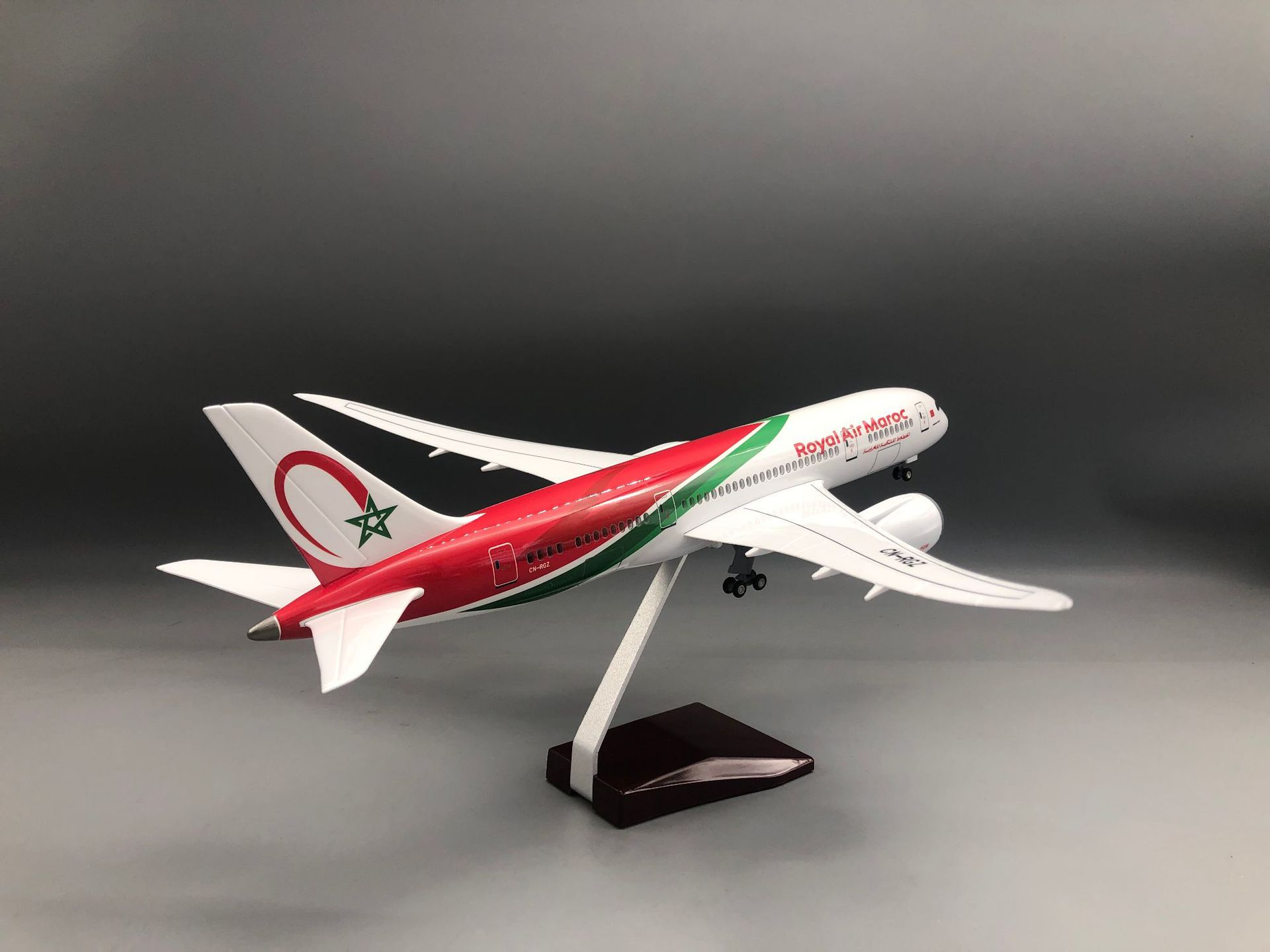 1/130 Scale Royal Air Maroc 78 - Home Office Architecture 评论和价格