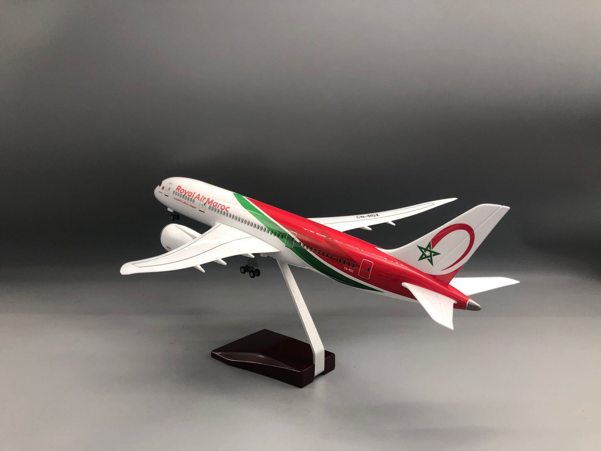 1/130 Scale Royal Air Maroc 78 - Home Office Architecture 评论和价格